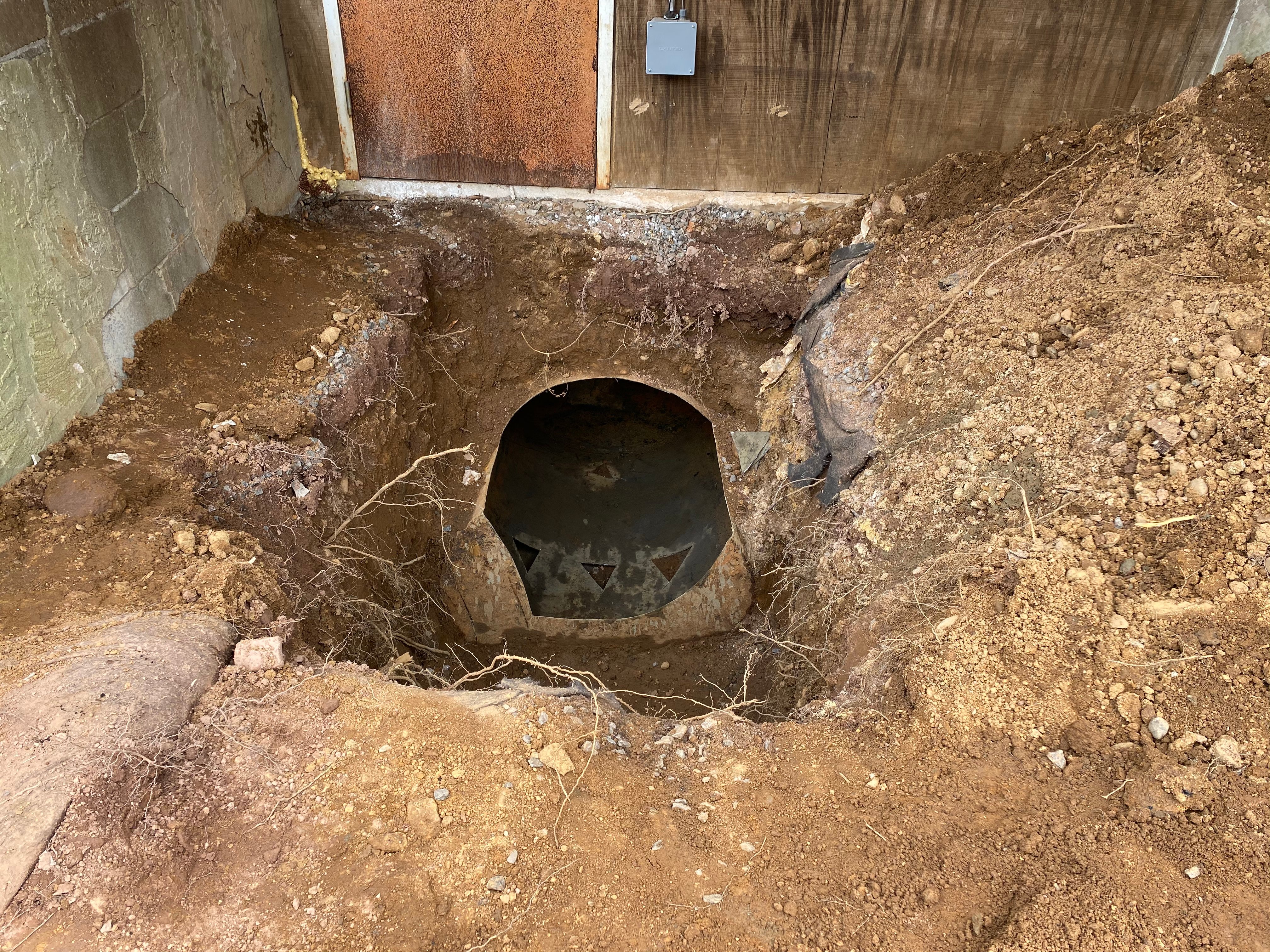 oil tank closure in place