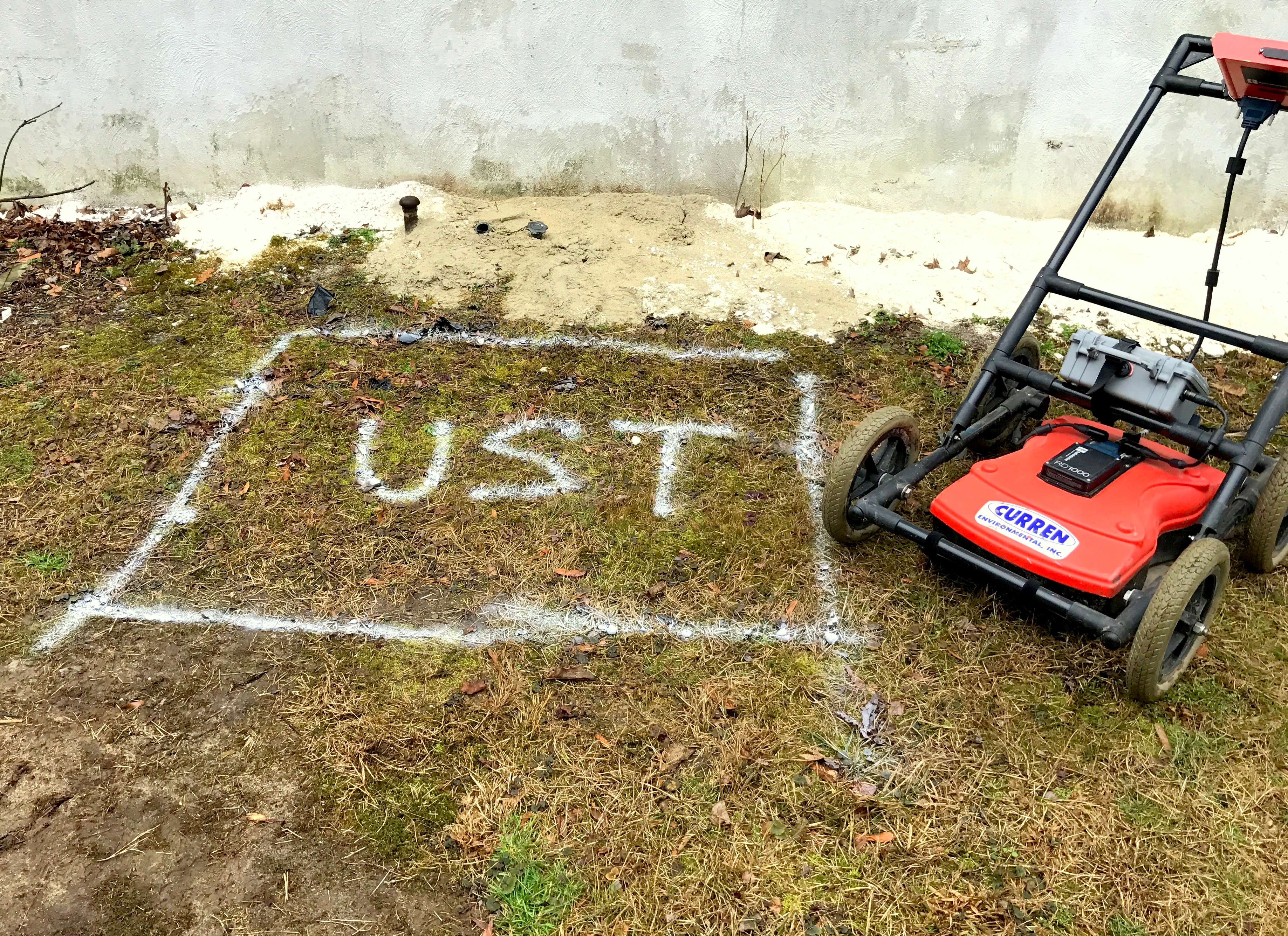 Buried UST Found by GPR