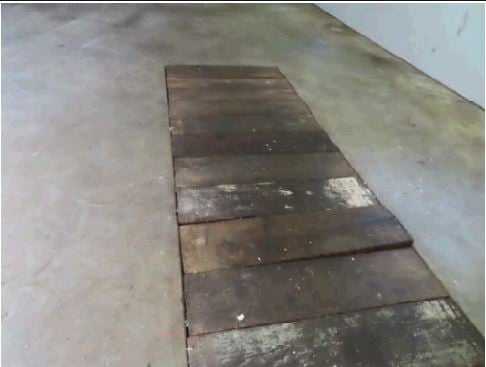 residential oil change pit
