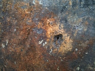 my oil tank leaked pic2.jpg
