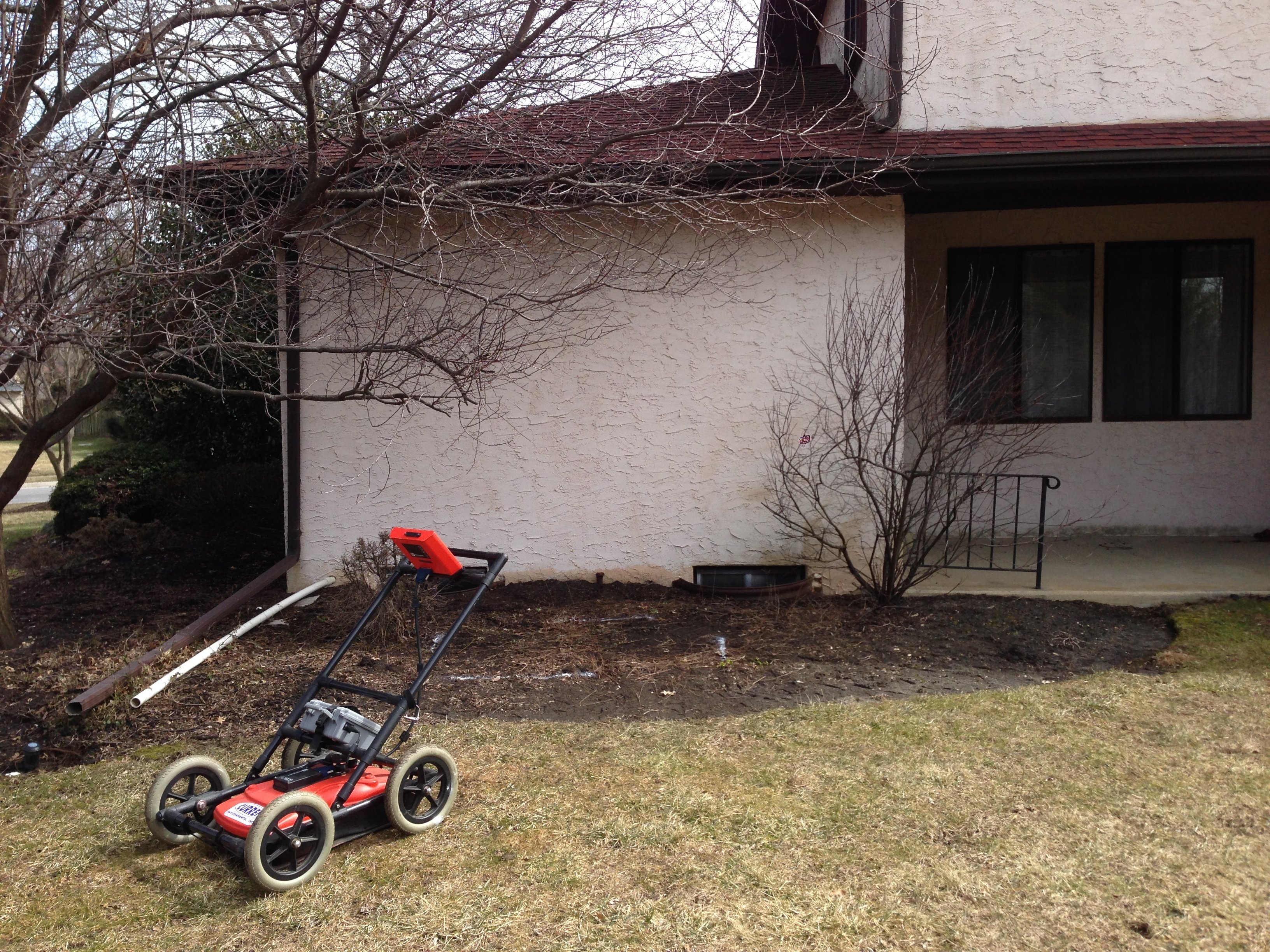 GPR unit after finding an oil tank